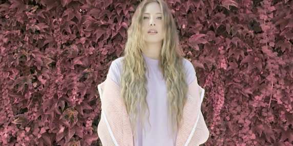 Piękna Warszawa w nowym klipie XXANAXX-u. Gościnnie wystąpił RAS z Rasmentalism