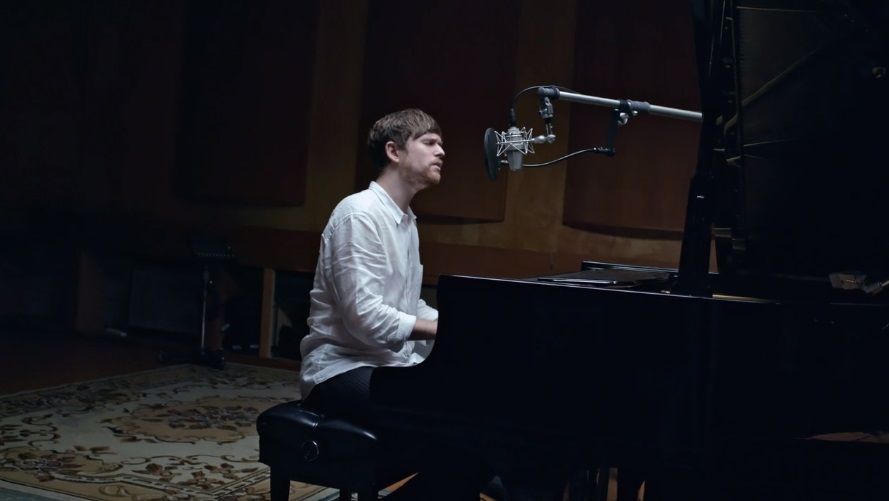 James Blake nagrał przepiękny kawałek
