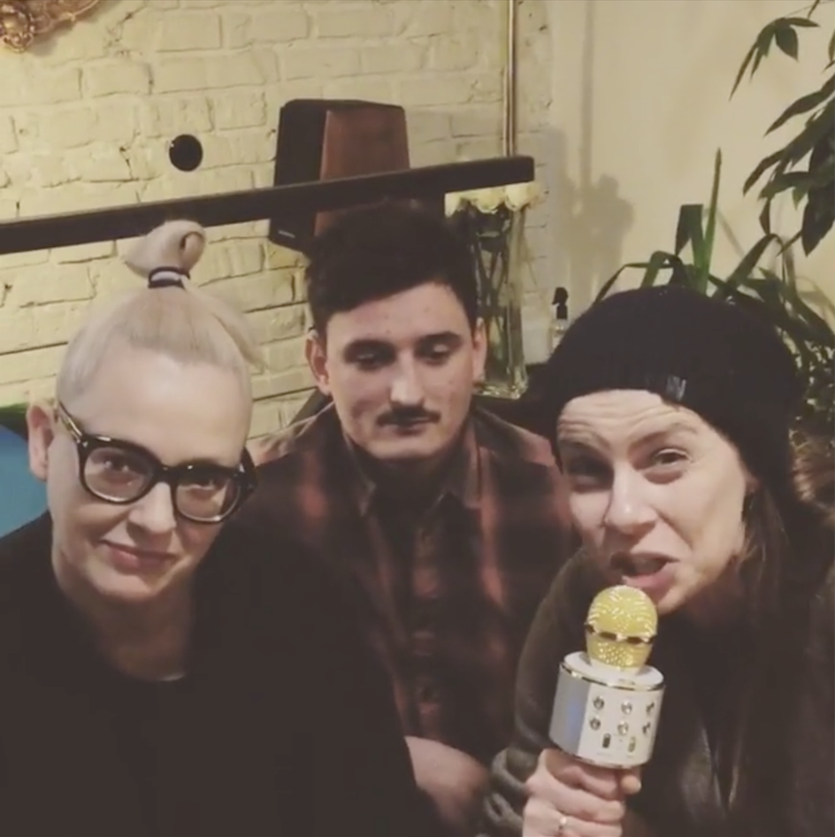 "Fatness" z Nosowską, Dawidem Podsiadłą i Agatą Kuleszą. Brawurowa kpina z bycia fit wygrywa internety