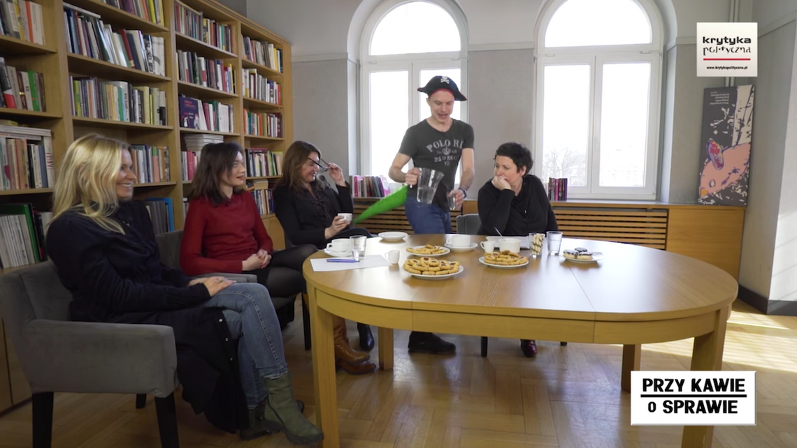 "Czy bicie mężczyzn to coś złego? Jak się męża nie bije, to mu wątroba gnije". Kobiety obśmiewają szkodliwe stereotypy