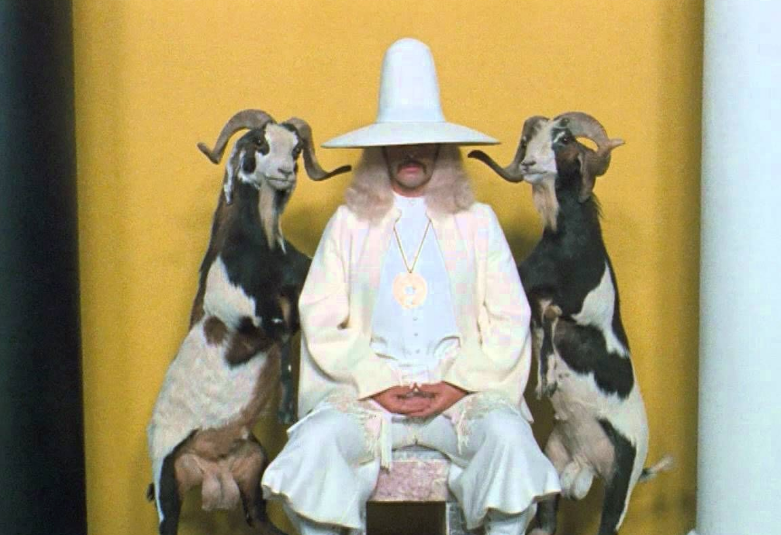 8 filmów, które trzeba obejrzeć na haju