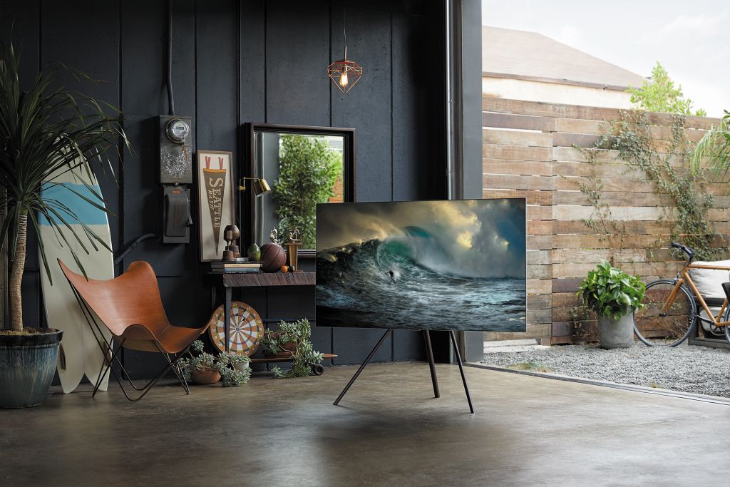 Nie korzystasz w danej chwili z telewizora? Ten sam wkomponuje się w ścianę i będzie niemal niewidoczny