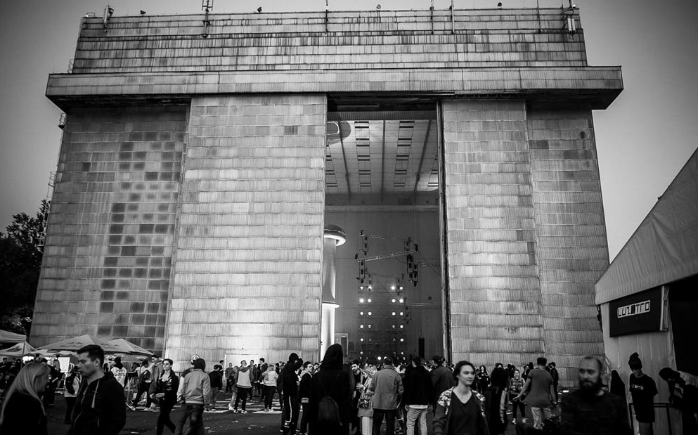 Najbardziej imponująca impreza techno w Polsce już za moment. To wnętrze przygniata monumentalnością