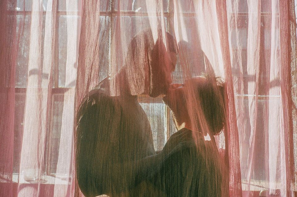 Portrety miłości i pożądania na pierwszej wystawie polskich fotografów LGBTQ+ w Wielkiej Brytanii