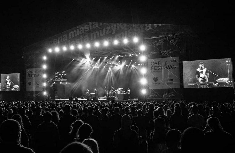 Best of Off: 10 najlepszych koncertów w historii Off Festivalu