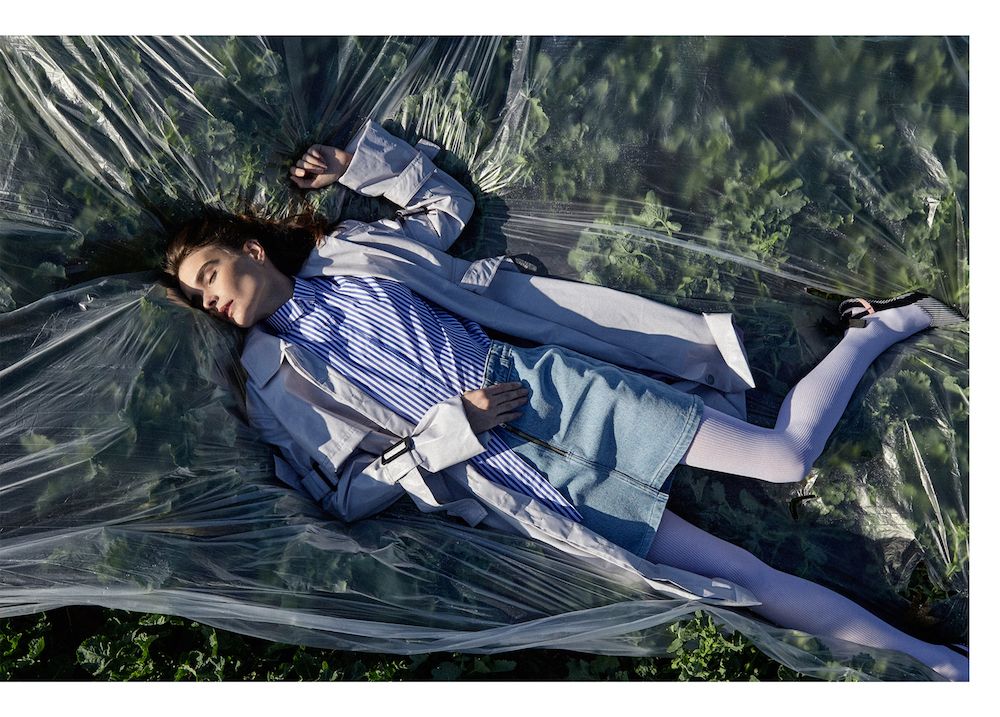 Sentymentalna podróż na Mazury w sesji DUNST. Nowa polska marka stawia na ekologię i prostotę