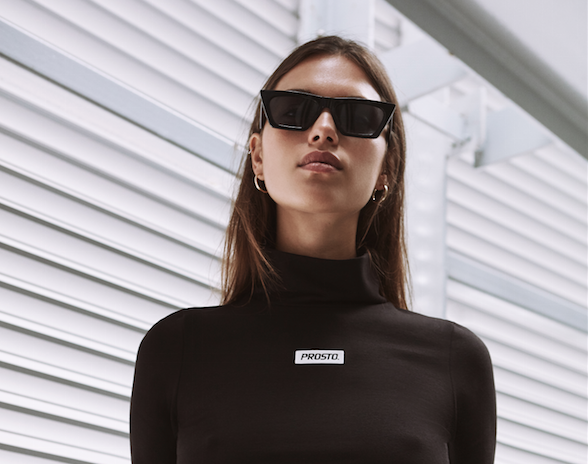 Prosto znów zaskakuje. Tym razem cieplejszymi ubraniami na zimniejsze dni