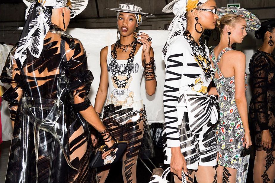 Kolekcja Jeremy’ego Scotta dla Moschino to plagiat prac londyńskiej projektantki?