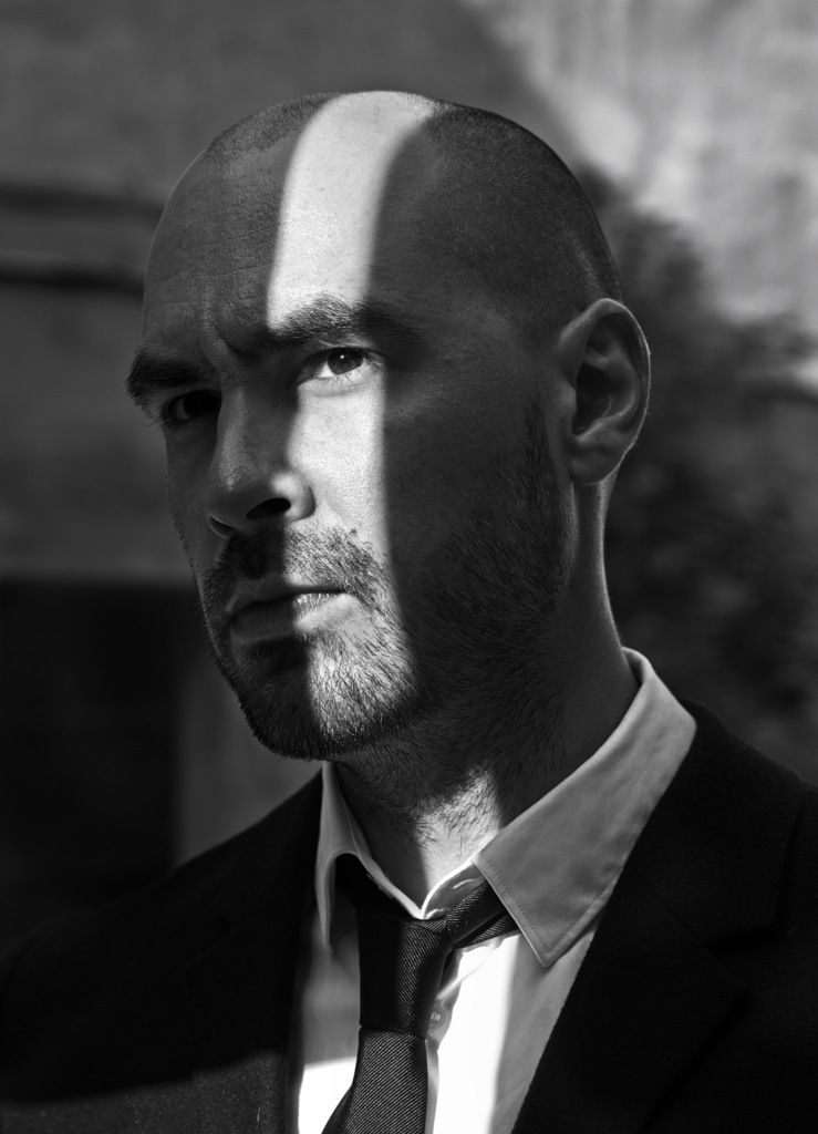 Jakub Żulczyk: "Ludzie są ważniejsi niż język, narodowość i państwo" [wywiad]