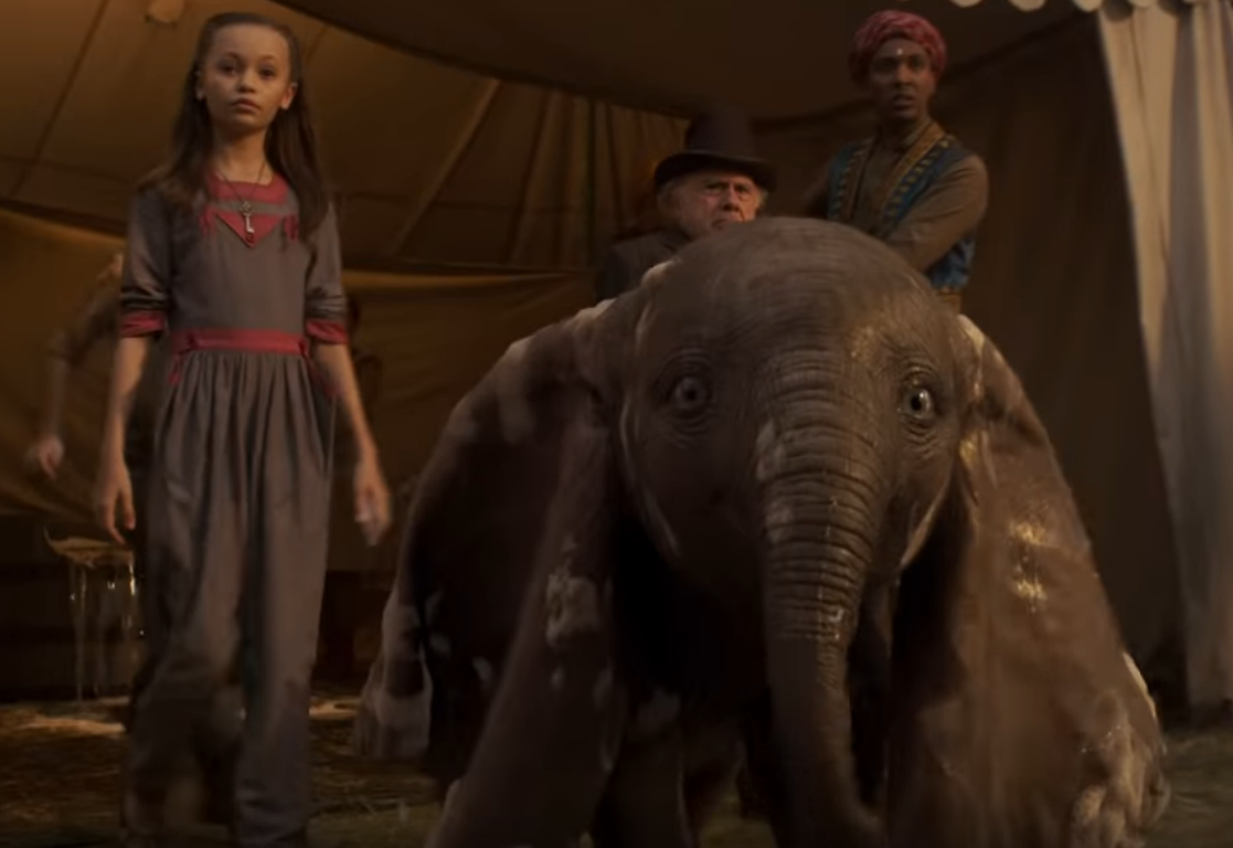 Jest pełny zwiastun disneyowskiego Dumbo w adaptacji Tima Burtona. Wygląda mrocznie i emocjonalnie