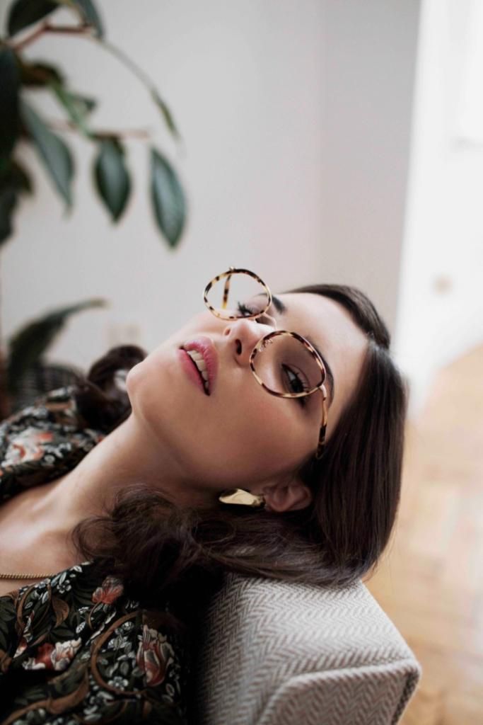 "Nie ma nic gorszego niż samemu się kastrować". Przypominamy nasz wywiad z początkującą aktorką Michaliną Olszańską, obecnie gwiazdą serialu "1983"