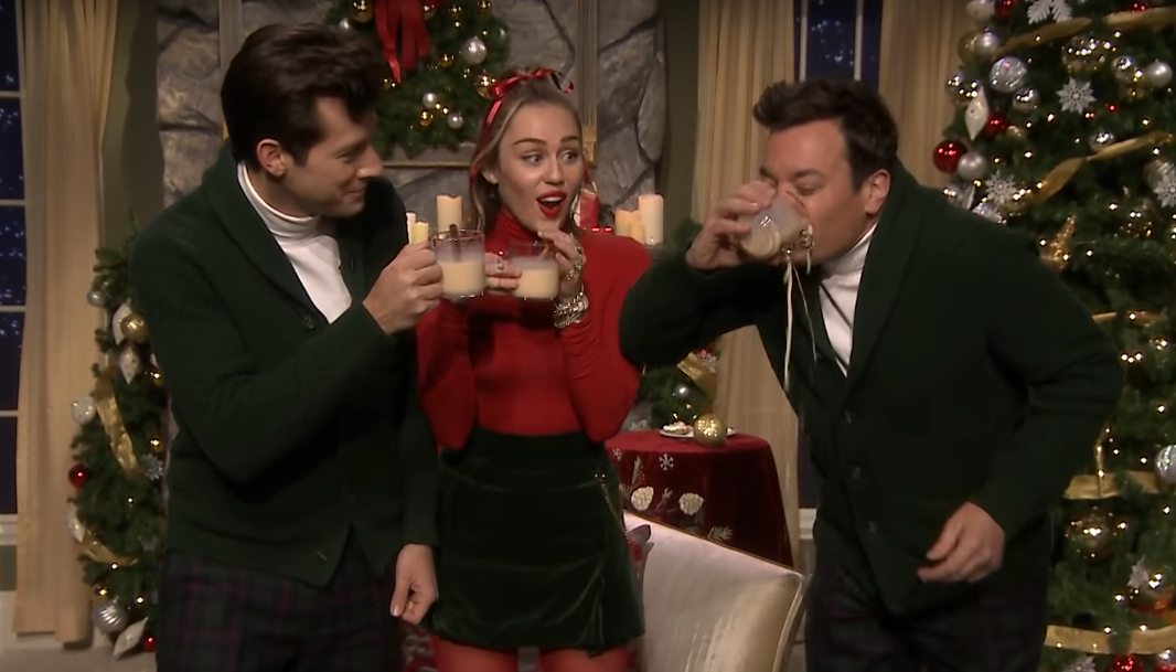 Miley Cyrus zamieniła świąteczny klasyk w feministyczny manifest. Najważniejszy przekaz tych świąt