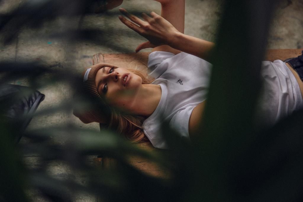 Prowokacyjna Karolina Pisarek w najnowszej kampanii polskiej marki Shameless na jesień-zimę 2018/19