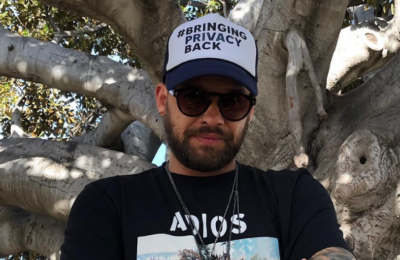 Piróg, Socha i Wendzikowska wyjaśniają jaki jest koszt darmowych usług w internecie