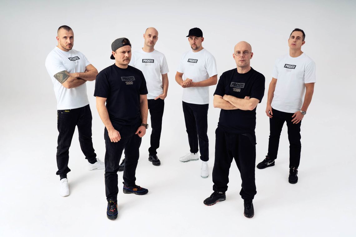 PROSTO obchodzi 20-lecie działalności. "20 lat temu jedyne, co miałem, to pomysł" - wspomina Sokół