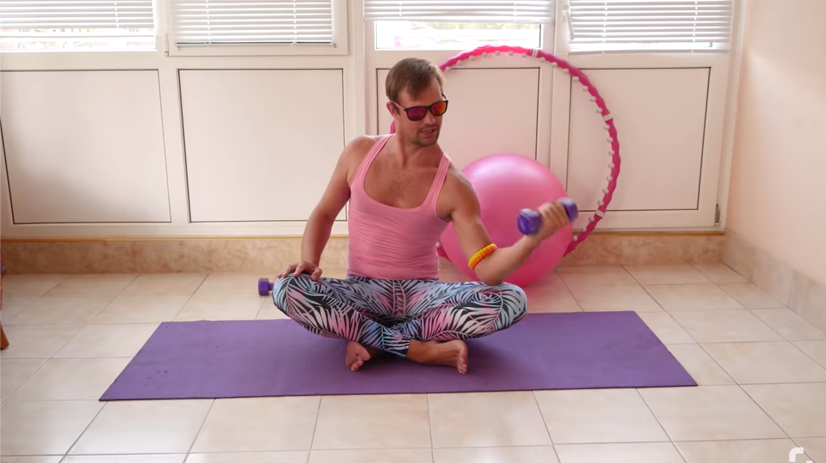 Shutterstock chwali się w spocie, że oferuje dziwne rzeczy, które nie śniły się nawet twórcom "Stranger Things"