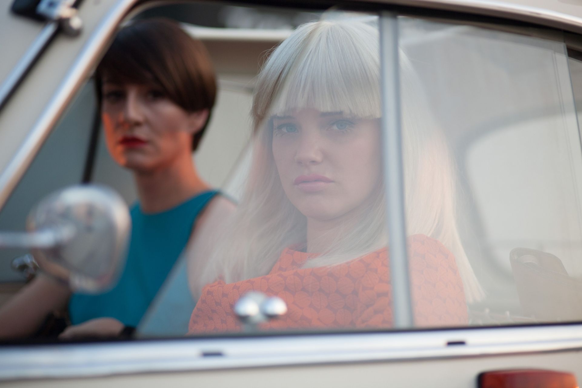 Misterna sieć kłamstw i manipulacji w nowym filmie Pawła Borowskiego [recenzja "Ja teraz kłamię"]