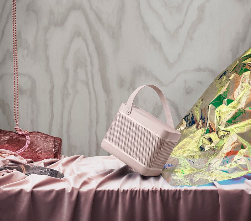 Nowy, stylowy kolor w kolekcji sprzętu audio Bang & Olufsen - odcień różu, inspirowany kamieniami szlachetnymi