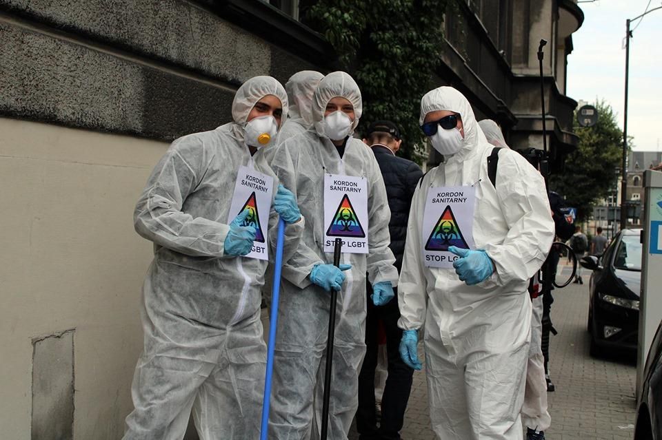Młodzież Wszechpolska zamierza dezynfekować ulice po marszach LGBT. Haniebny happening ma promować "wartości rodzinne"