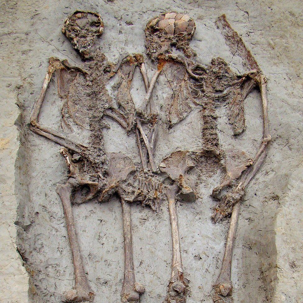 Słynni „Kochankowie z Modeny” okazali się mężczyznami