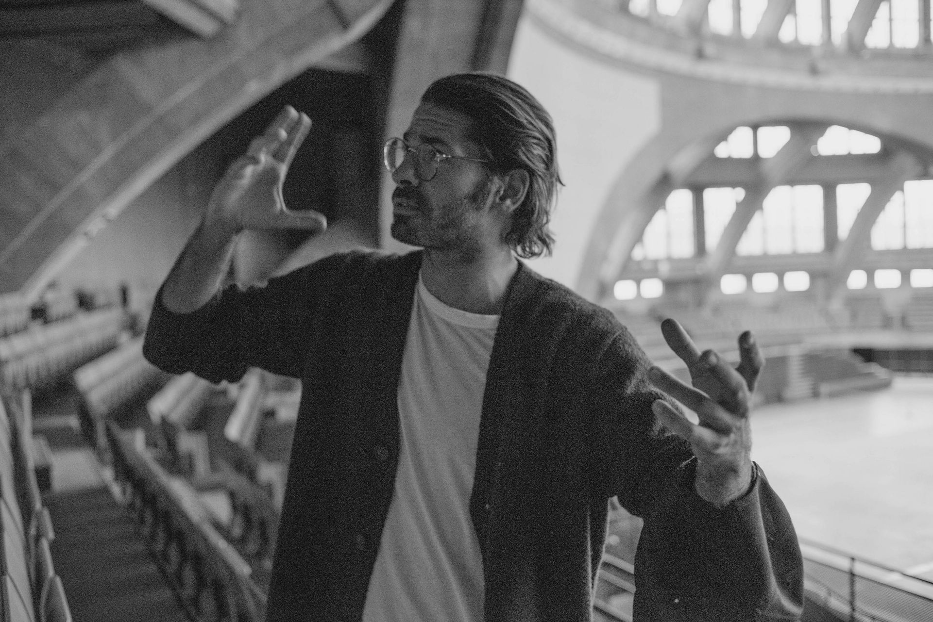 Do czego JIMEK tańczy w domu i komu zazdrości kompozycji? [wywiad z Radzimirem Dębskim]