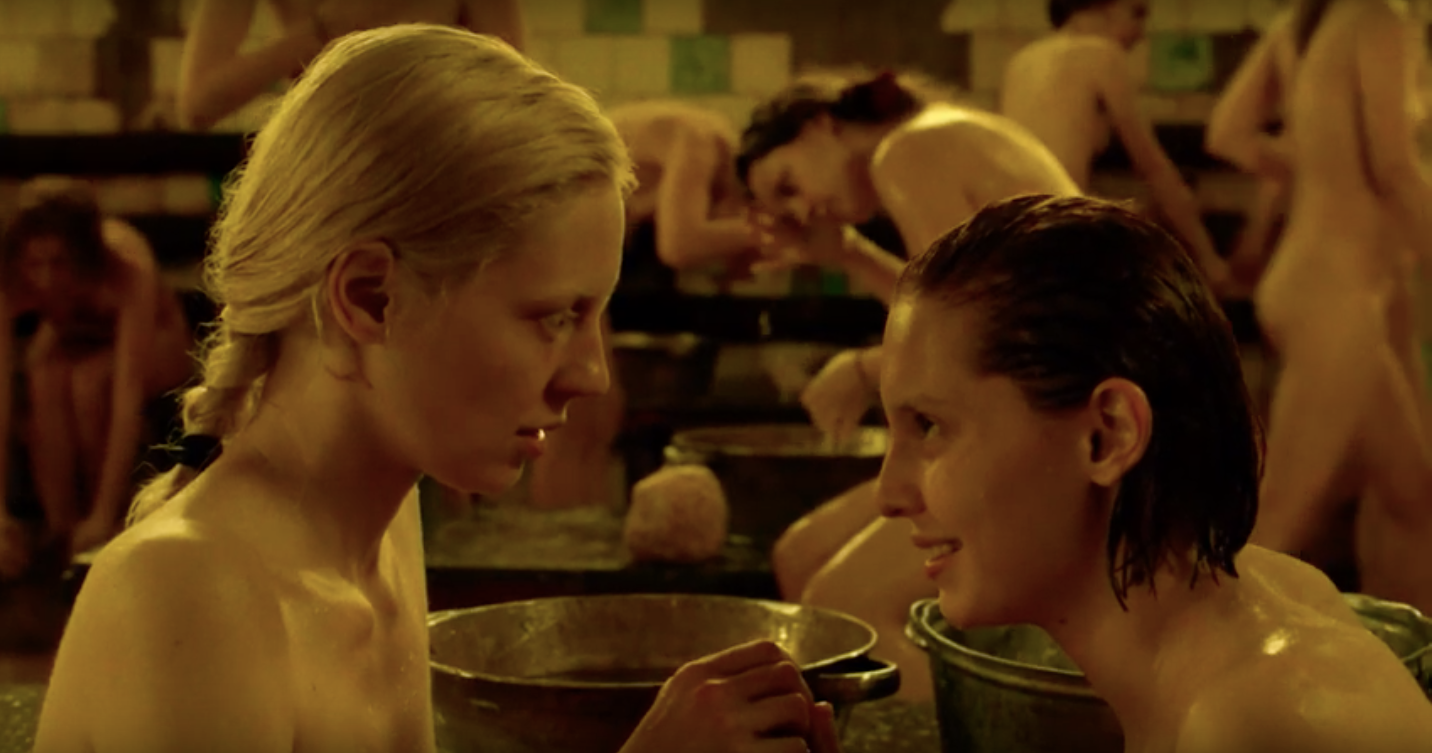 "Wysoka dziewczyna" to opowieść o kobietach, które próbują na nowo poskładać strzaskane życiorysy. Film już w kinach