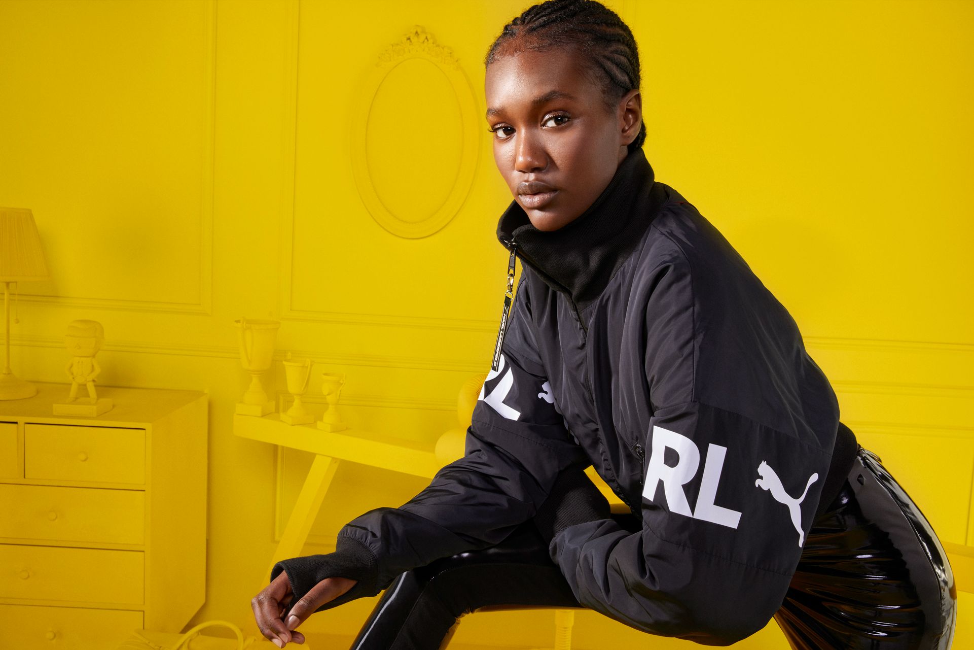 Sportowe ubrania z eleganckim sznytem: PUMA znów łączy siły z kultową marką Karla Lagerfelda