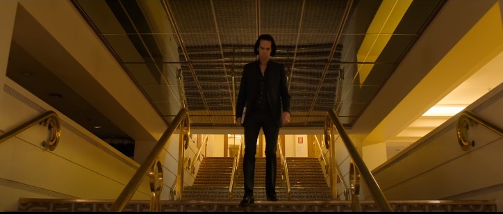 Wyjątkowy koncert Nicka Cave'a w pustej hali w Londynie. Zwiastun robi wrażenie