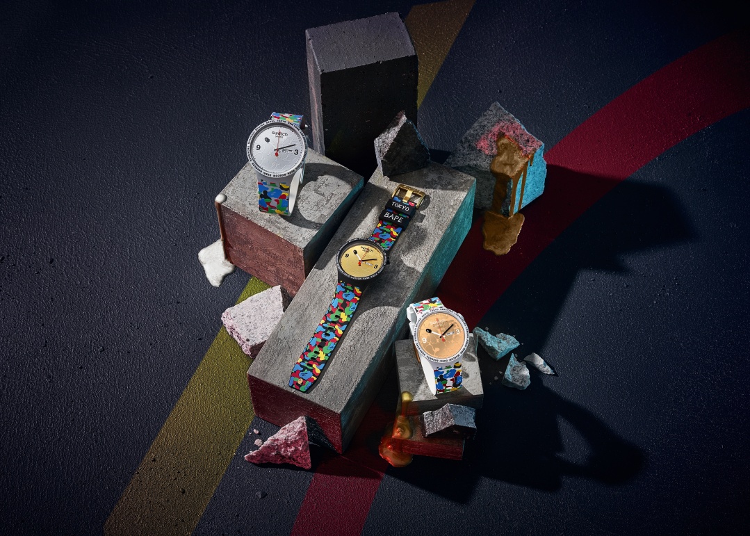 Swatch we współpracy z kultową marką A Bathing Ape wypuszcza zegarek dla fanów streetwearu