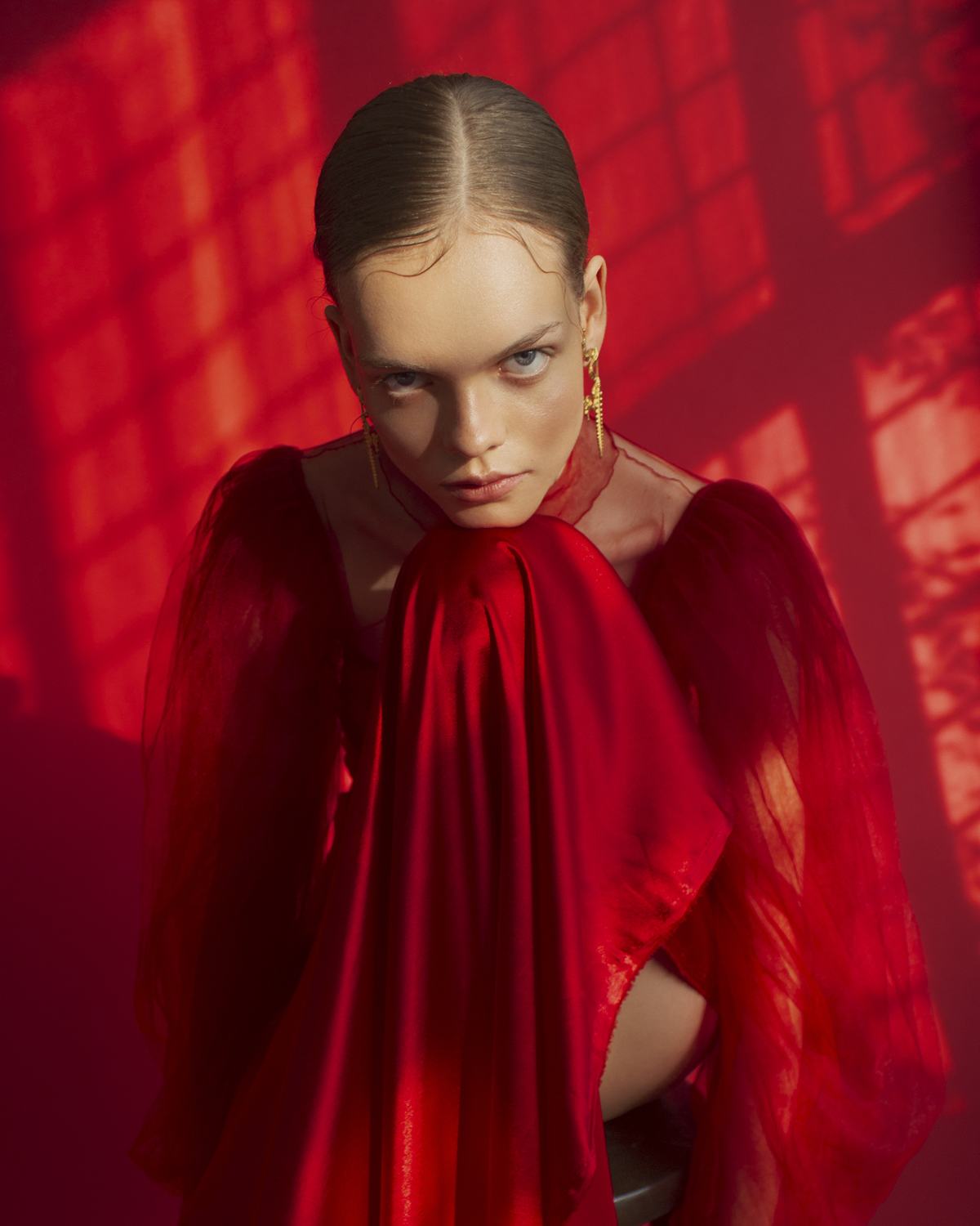 Świeżość i kobiecość, czyli dużo dobra od młodych projektantek w sesji modowej Olki Van