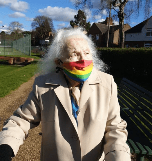 Pani Ania, 94-letnia instagramerka, wyjaśnia nam, dlaczego warto kochać ludzi w internecie [wywiad]