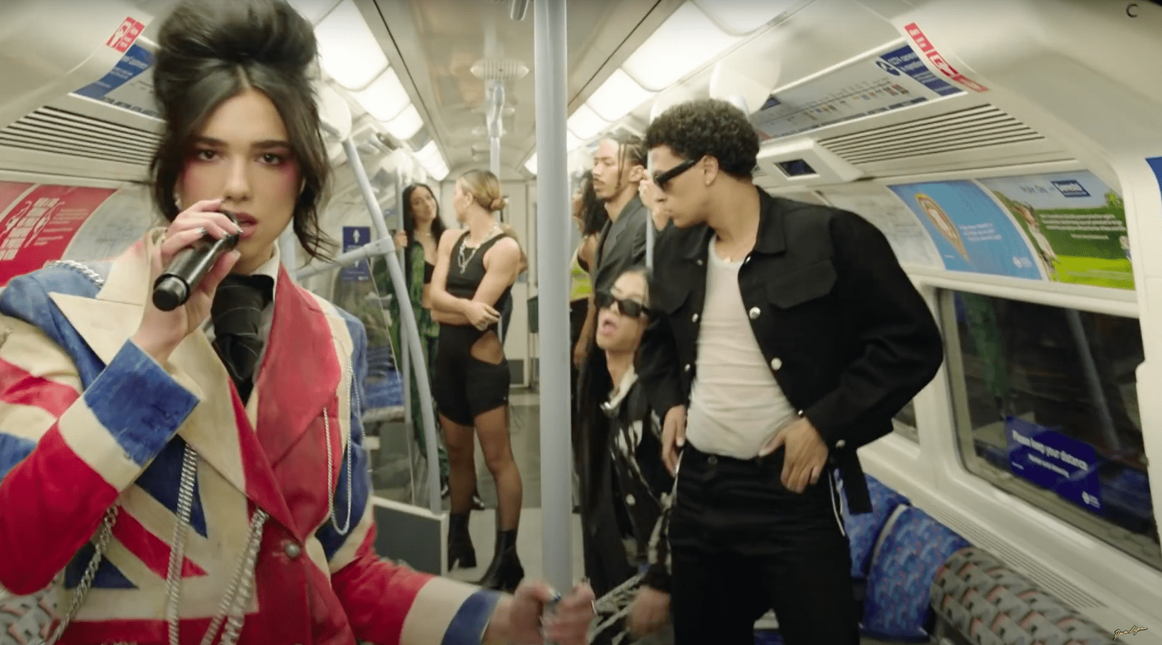 Brit Awards. Elektryzująca Dua Lipa składa hołd Spice Girls w „Future Nostalgia Medley"