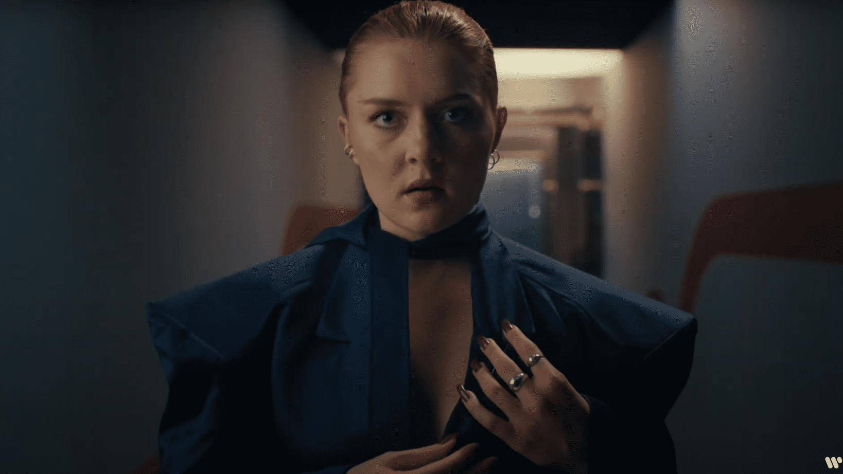 Ofelia zaprasza w podróż do lat 80. w tanecznym klipie do utworu „Zakochana w bicie (Miranda)"