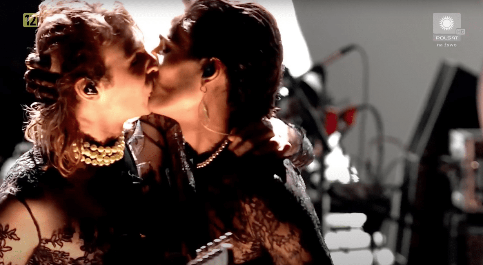 Muzycy Maneskin pocałowali się podczas występu w Sopocie. „Miłość nigdy się nie myli"