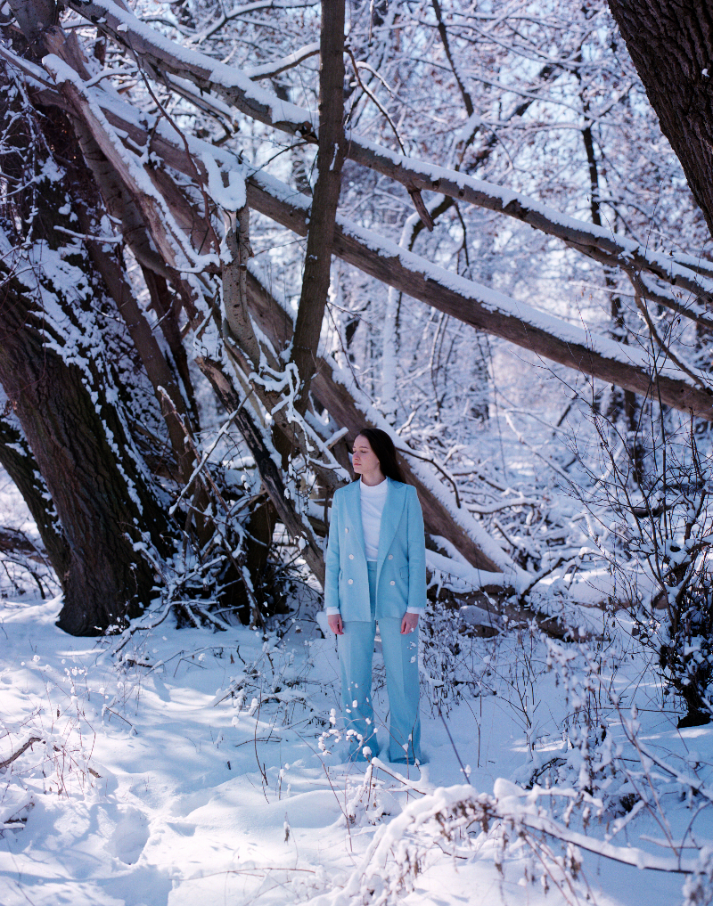 Tęskno śpiewa poezję. Pierwszy utwór zapowiadający płytę z wierszami Zuzanny Ginczanki