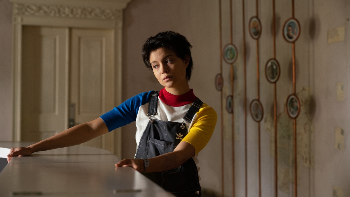 Wszyscy jesteśmy pier***ci. Serial „Otwórz oczy” wyjaśnia nasze większe i mniejsze amnezje [recenzja]