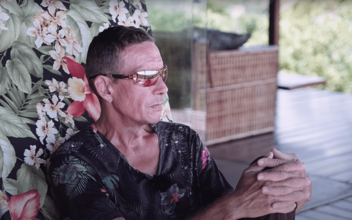 „Arkadius ucieleśniał ducha epoki” – mówią twórczynie audioserialu o słynnym projektancie [wywiad]