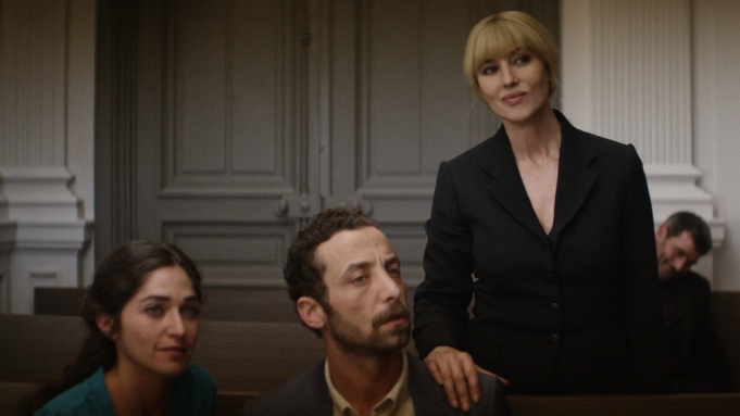 „Człowiek, który sprzedał swoją skórę” za azyl. Tunezyjski kandydat do Oscara wchodzi do kin