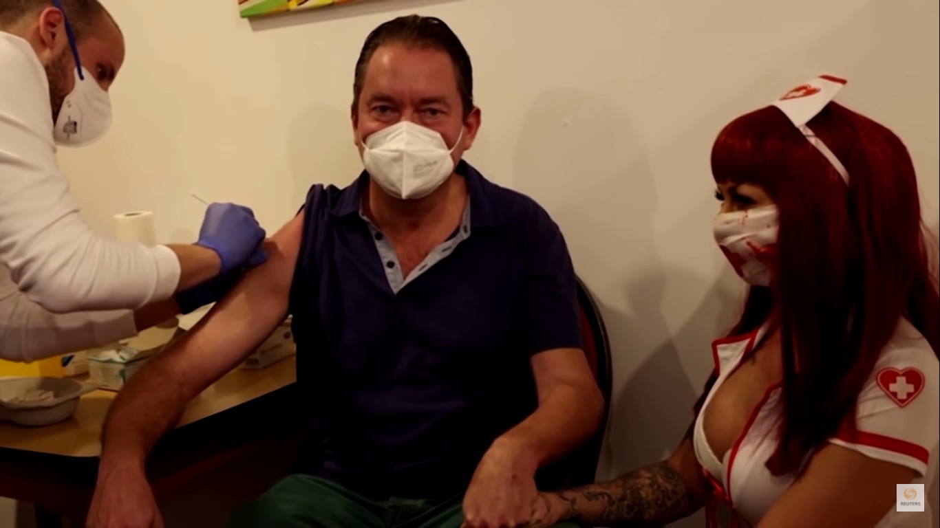 Wiedeński dom publiczny oferuje szczepionki. Gratis sesja z „damą swojego wyboru"