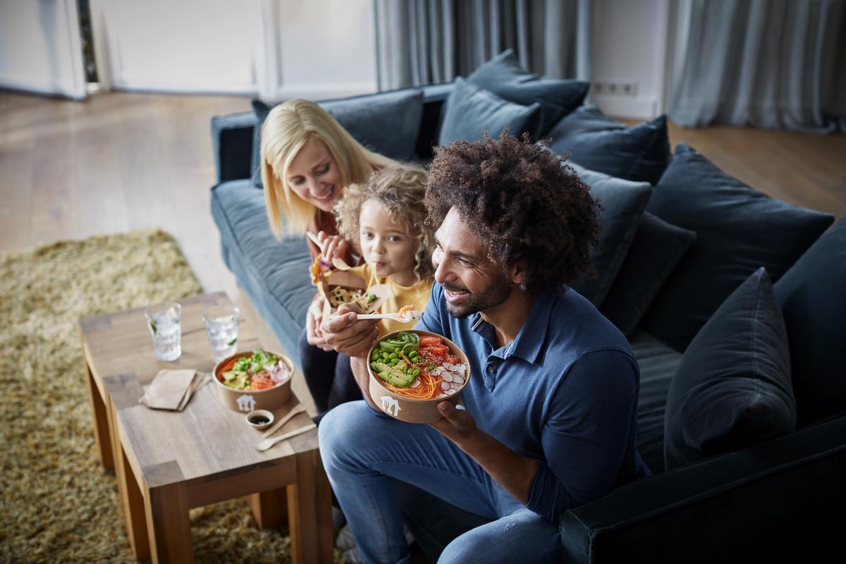 Roślinne wariacje i greckie specjały, czyli jak smakował 2021 rok? Raport Food Trendów Pyszne.pl