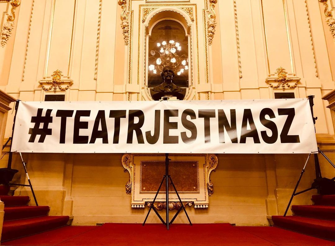 Teatr Słowackiego ukarany za „Dziady”? „Kolejna próba przejęcia polskiej kultury”