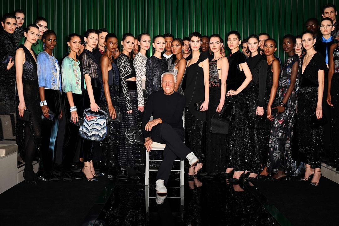 Giorgio Armani oddał hołd cierpiącej Ukrainie podczas trwającego Fashion Weeku w Mediolanie