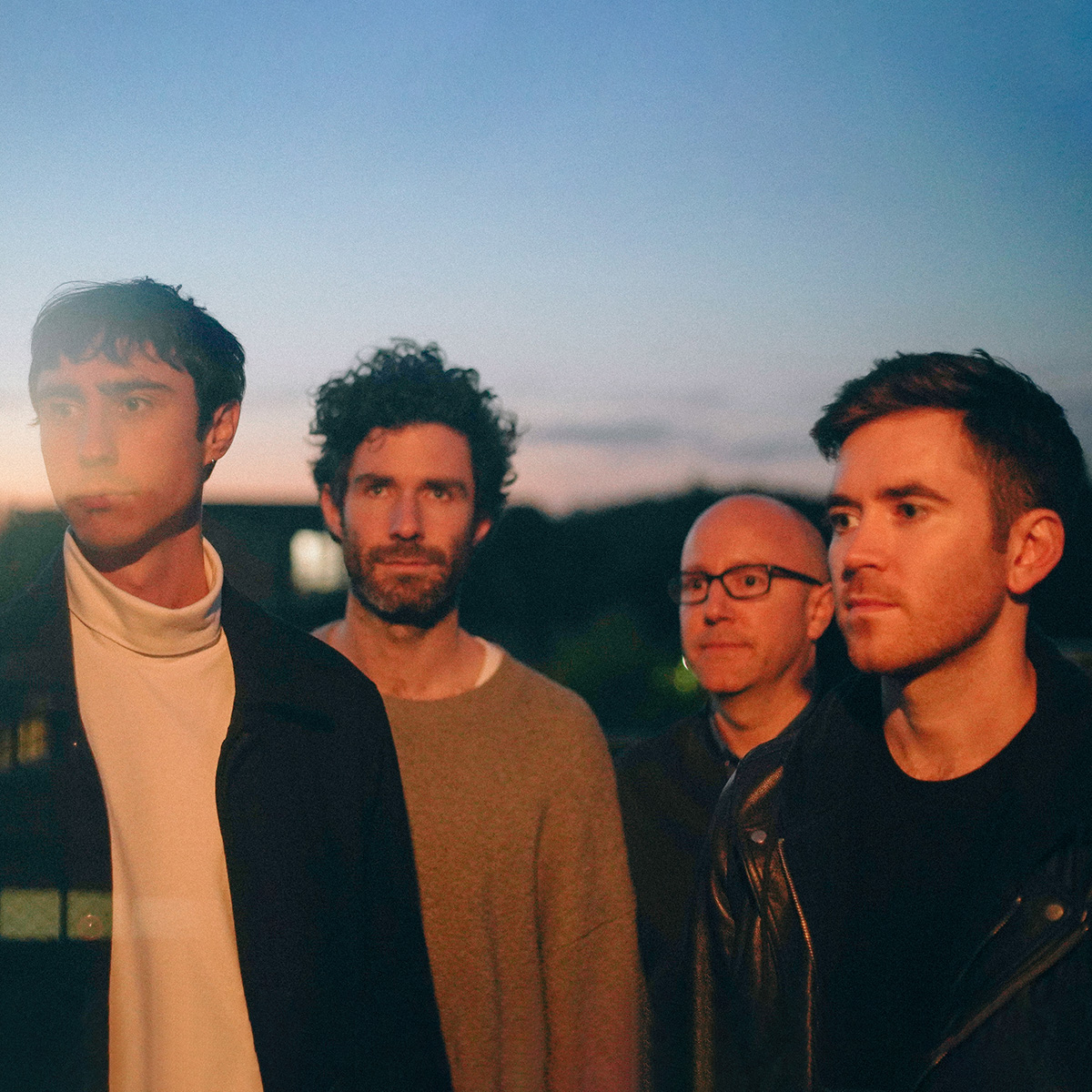 Mgliste, eteryczne Zola Blood wreszcie na koncercie w Polsce. Porównuje się ich m.in. do Radiohead