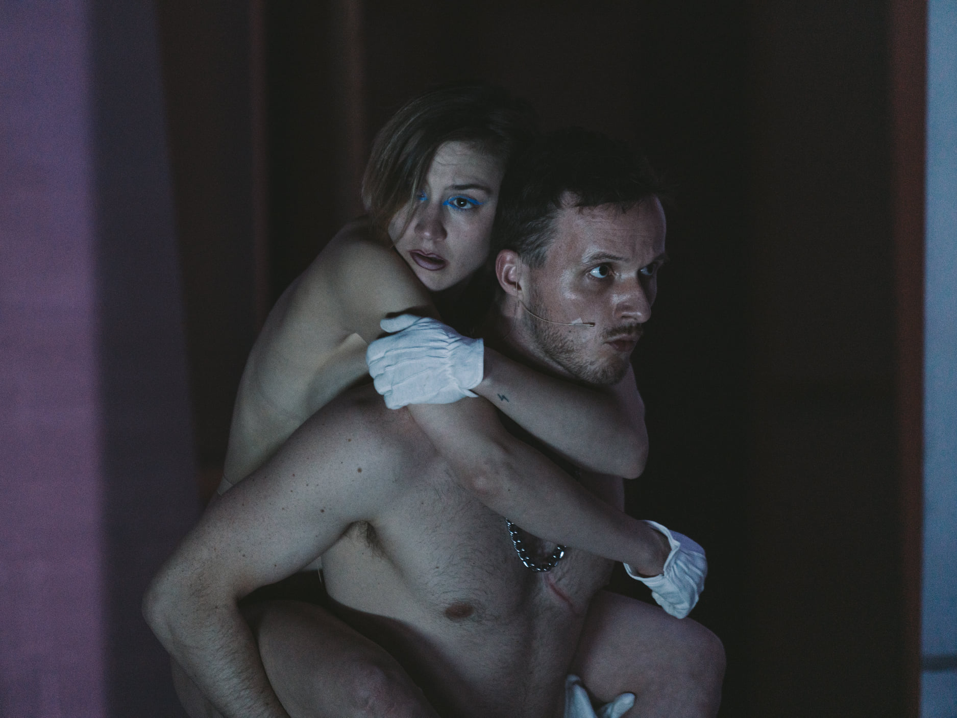 5 spektakli teatralnych, które tej wiosny warto zobaczyć w Warszawie