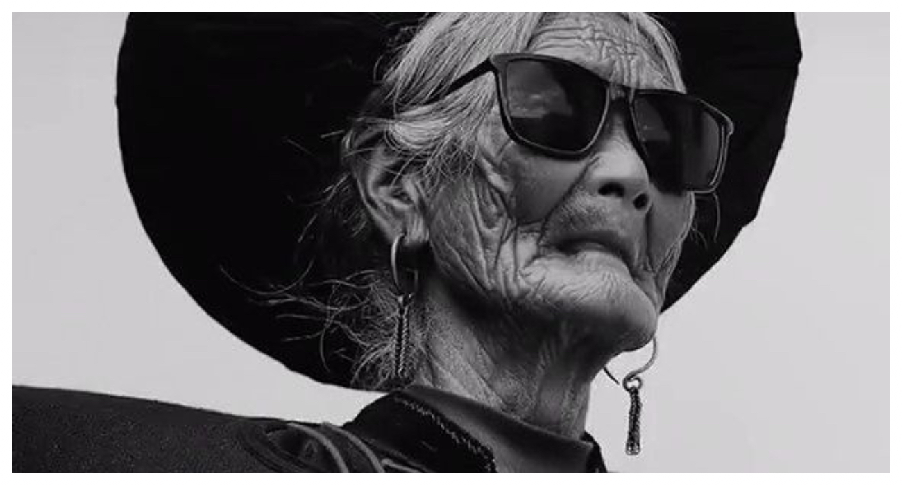 Babcia "Balenciaga"  hitem TikToka