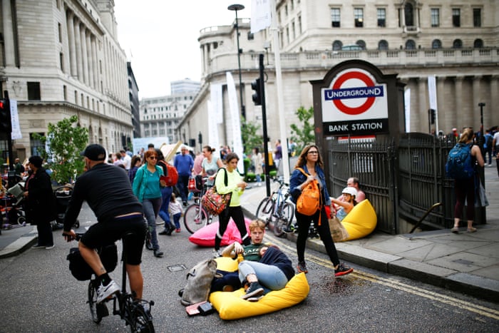 Cztery dni pracy w tygodniu i sto procent wynagrodzenia