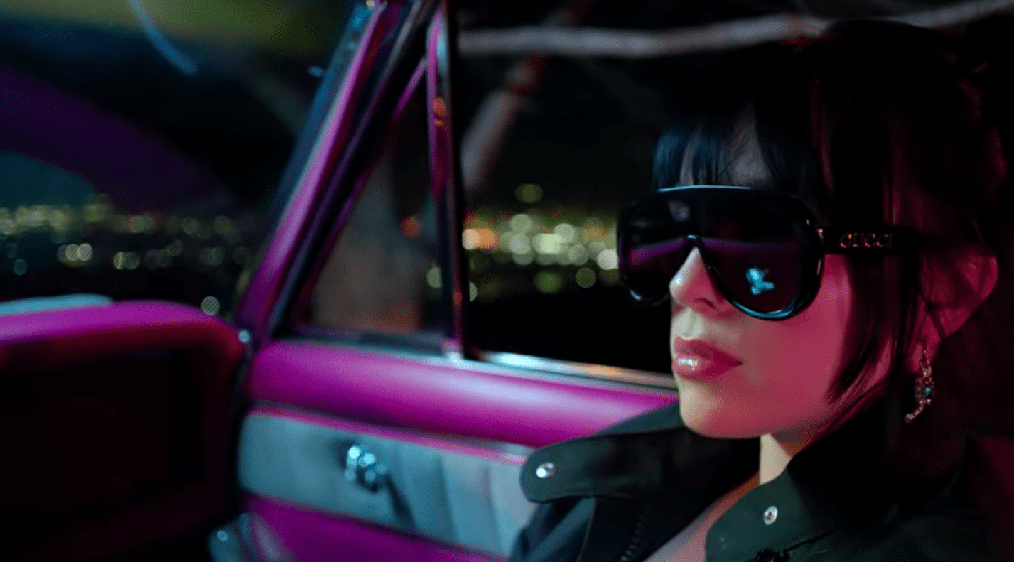 Billie Eilish w nowej kampanii okularów przeciwsłonecznych Gucci