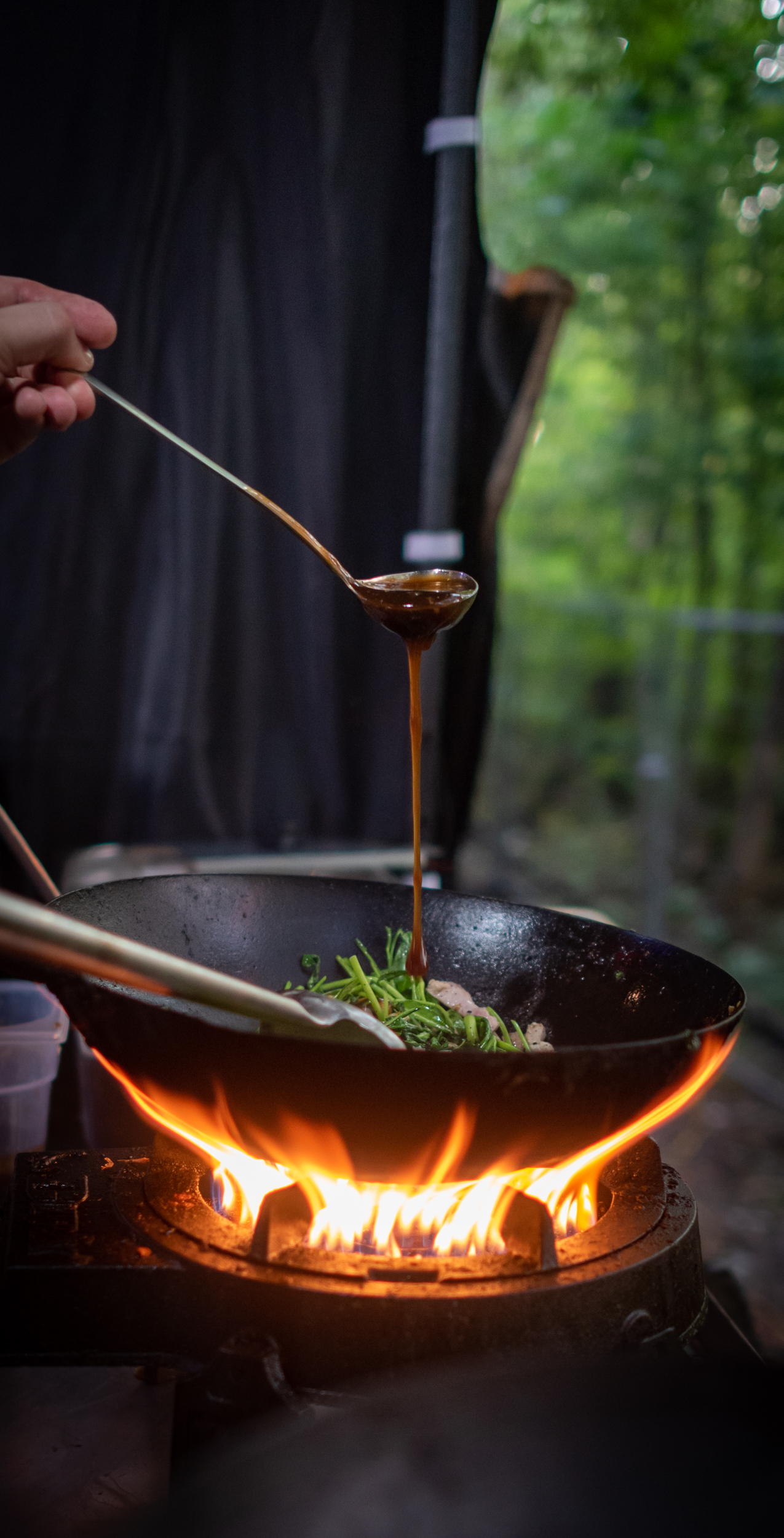 Tajska kuchnia w centrum Warszawy. Kuchnia Wspólna Warmut x Ahaan
