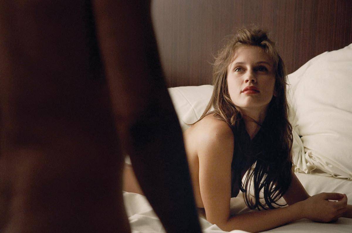 Dwuosobowe łóżko w hotelu wyłącznie dla małżeństw – radzi Ordo Iuris