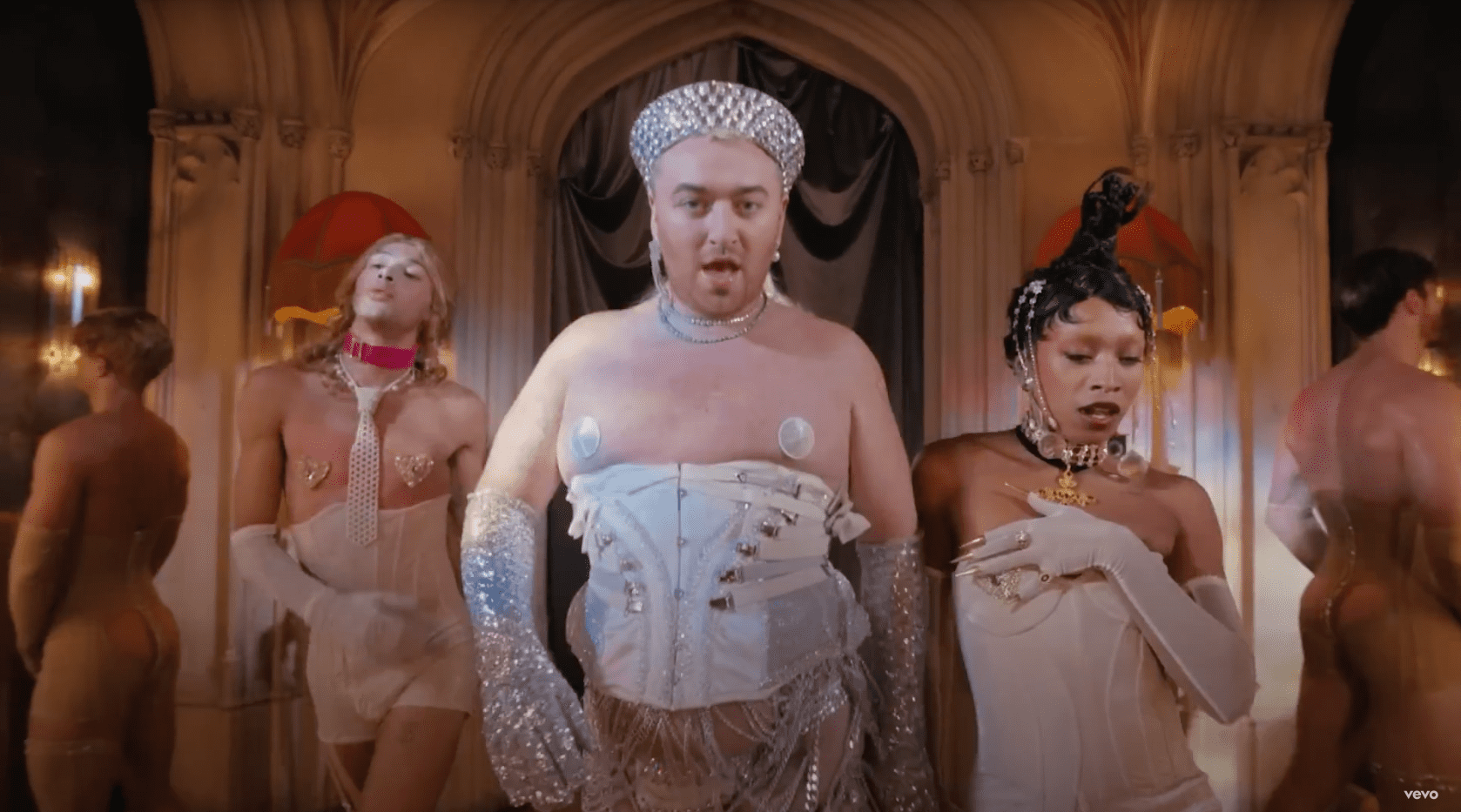 „Gdyby to był Harry Styles...”. Awantura o klip Sama Smitha, czyli homofobia i podwójne standardy